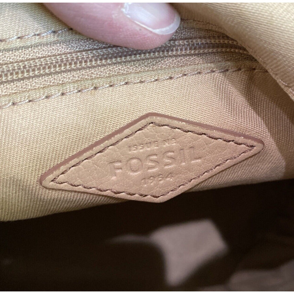 FOSSIL EMERSON Purse Blush Rose & Tan Leather Crossbody Bag Zips Pockets Boho - Picture 8 of 10